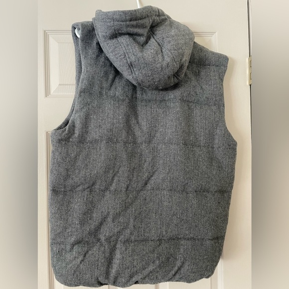 Men’s Express Puffer Vest with Hood - size medium - Picture 3 of 4